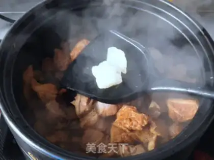 Make Red beef noodles step 6