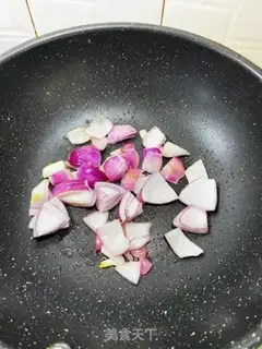 Make Pumpkin chicken-leg rice step 1