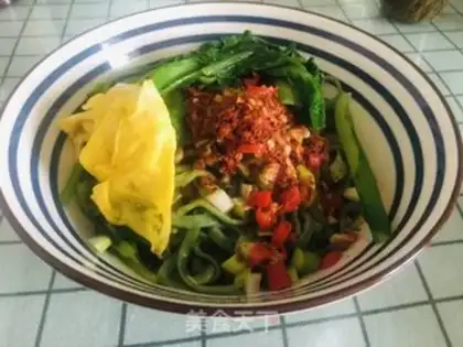 Make Spicy spinach noodles step 13