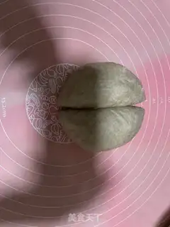 Make Egg-bread step 1