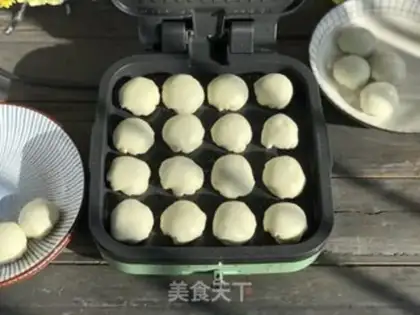 Make Three mini pies step 7