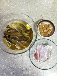 Make Deer mushrooms and gruel step 0