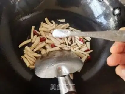 Make Pistol-cracked shrimp step 10
