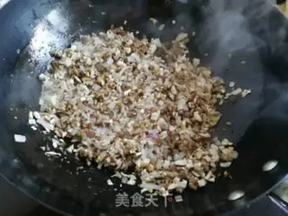 Make Mushroom beef sauce step 3