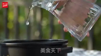 Make Ice-cooked sheep and fire pot step 4