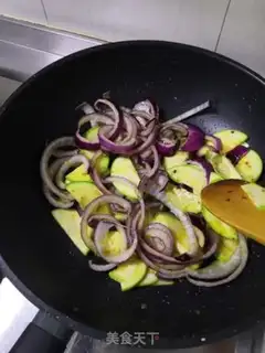 Make Sailor fried onions step 4