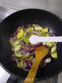 Make Sailor fried onions step 5