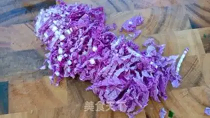 Make A purple cabbage fan step 3