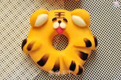 Make Tiger donut buns step 16