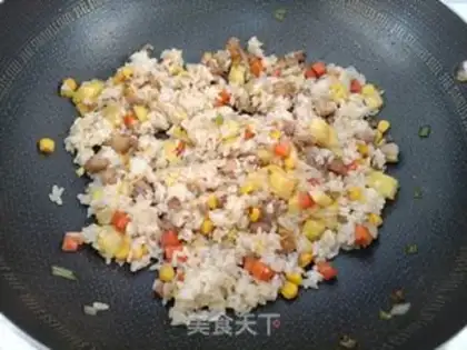 Make Pineapple rice step 6