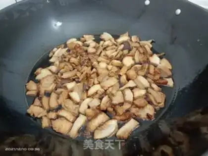 Make Piggy oil step 4