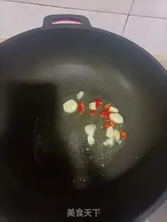Make Rhodish and sprouts step 1
