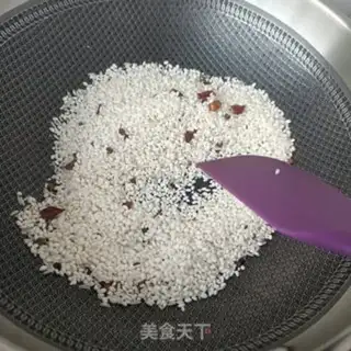 Make Homemade steamed rice powder step 8
