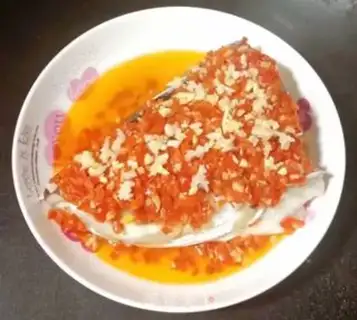 Make Scratch the fish head step 11