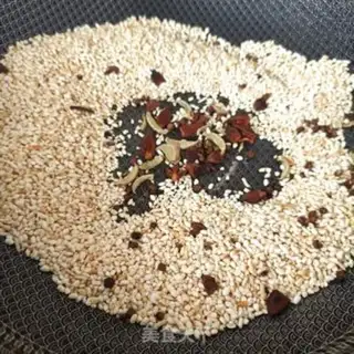 Make Homemade steamed rice powder step 13