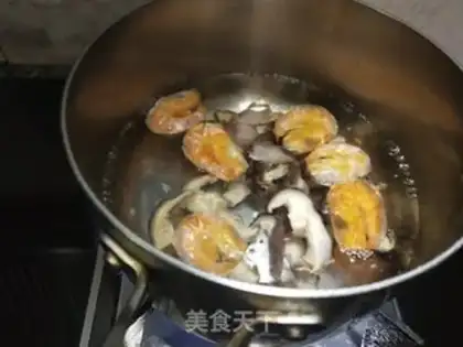Make Five colours of soup step 4
