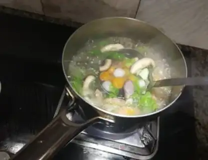 Make Five colours of soup step 7