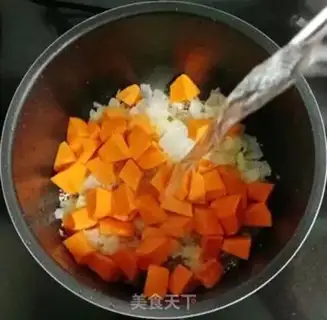 Make Quinoa silver ear pumpkin porridge step 6