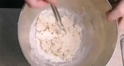 Make Breakfast bread and cream rolls step 1