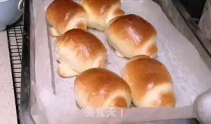 Make Breakfast bread and cream rolls step 15