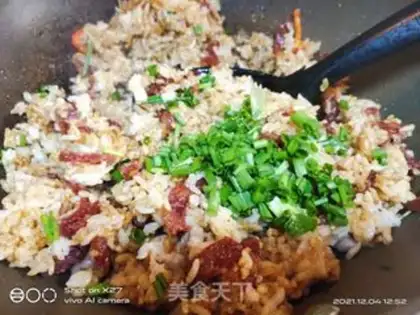 Make Sausage fried rice step 6