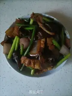 Make Onion wood and garlic step 19