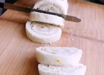 Make A meat dragon roll step 19