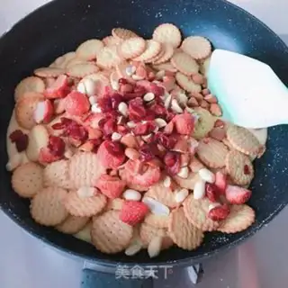 Make Strawberry souffle step 6