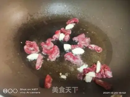 Make Sausage fried doll food step 3