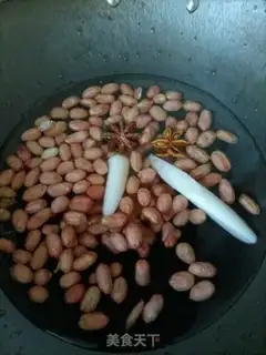 Make Celery with peanuts step 0
