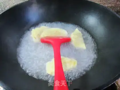 Make Egg dumpling spinach step 5