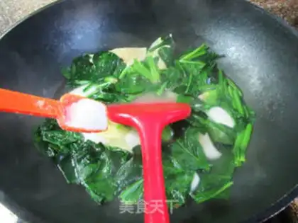 Make Egg dumpling spinach step 7