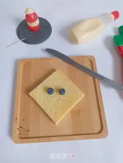Make Santa toast step 0