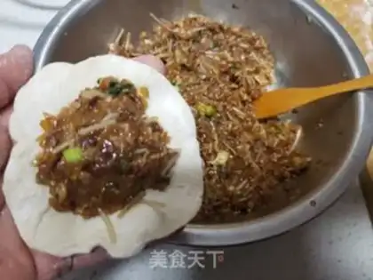 Make Powdered pork puffy buns step 11