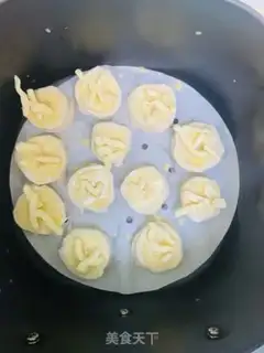 Make Hand-catched banana souffle step 3