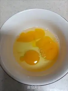 Make Platinum tomato fried eggs step 3