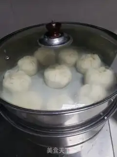 Make Powdered pork puffy buns step 14