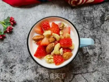 Make Strawberry nut yogurt step 5