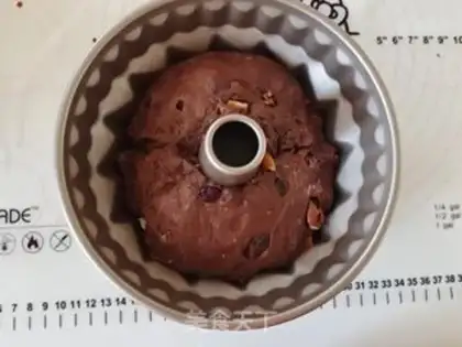 Make Chocolate goo-hoff bread step 5