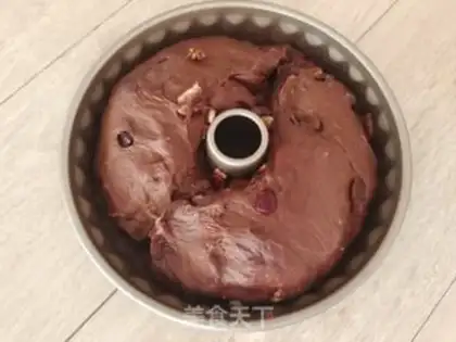 Make Chocolate goo-hoff bread step 6