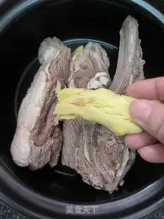 Make The radish lamb soup step 3