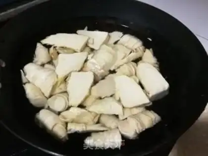 Make Orchids, soy sauce step 0