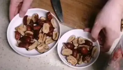 Make Red-tree twilight cake step 0