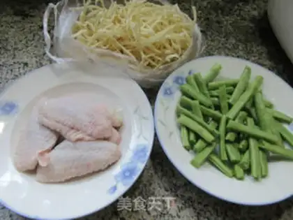 Make Four seasons of bean wings step 0
