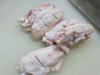 Make Four seasons of bean wings step 1