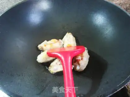 Make Four seasons of bean wings step 2