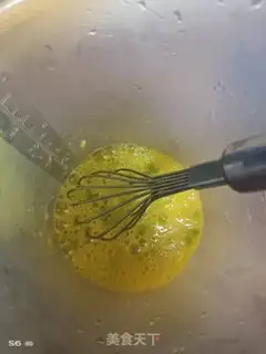 Make Onion eggcake step 2
