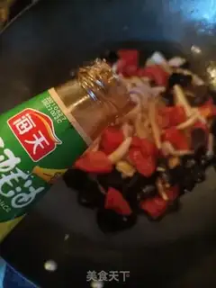 Make Platinum tomato fried eggs step 14