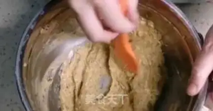 Make Red-tree twilight cake step 10