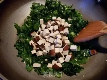 Make # Rhodish # step 7